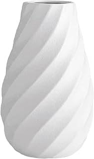 Vase en céramique blanche spirale