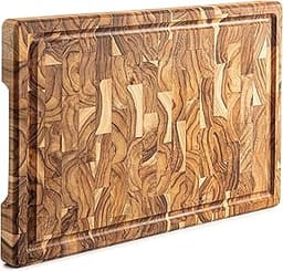 Planche teck en bout de fibre