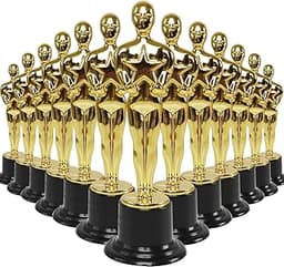 Lot de 24 mini-trophées dorés